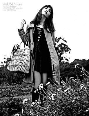 Bianca Alexa
Photo: Shelli Wright Photoworks
For: Bisous Magazine, Summer 2012
