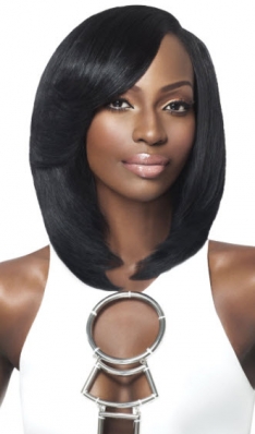 Sandra Nyanchoka
For: Outre Hair
