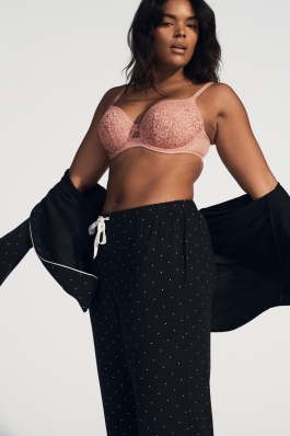 Yvonne Powless
For: Victoria's Secret, Fall 2020 Collection
