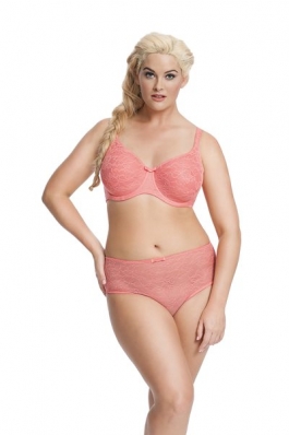 Whitney Thompson
For: Sculptresse by Panache SS2014
Photo: Mark Newton & Ulrich Knoblauch
