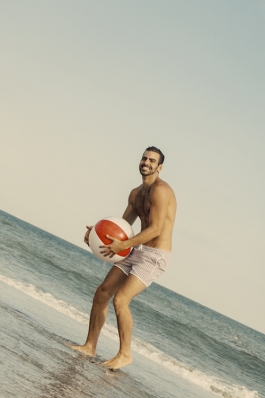Nyle DiMarco
Photo: Tate Tullier Photography
For: "OUT Magazine-Online- Endless Summer"
